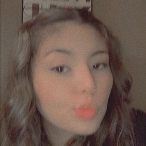 Meet your Posher, Savannah